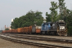 NS 3565 & 3439 lead train 93Q out of a siding onto track 2